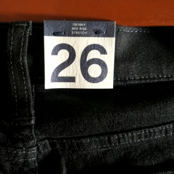 GAP Mid Rise True Skinny Ankle Jeans Black Rinse Size 26/2 RT$80 NWT Biker Moto - Picture 13 of 15